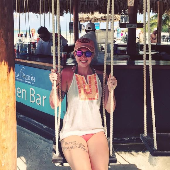 Meet your Posher, Natosha - Picture 1 of 1